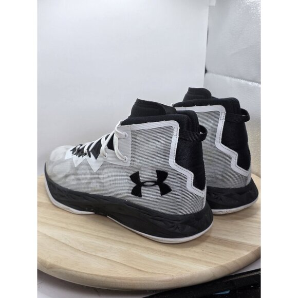 Under Armour UA Lightning 4 Men’s Basketball WHT/BLK 1301667-100 Size 9.5 US - Picture 8 of 9